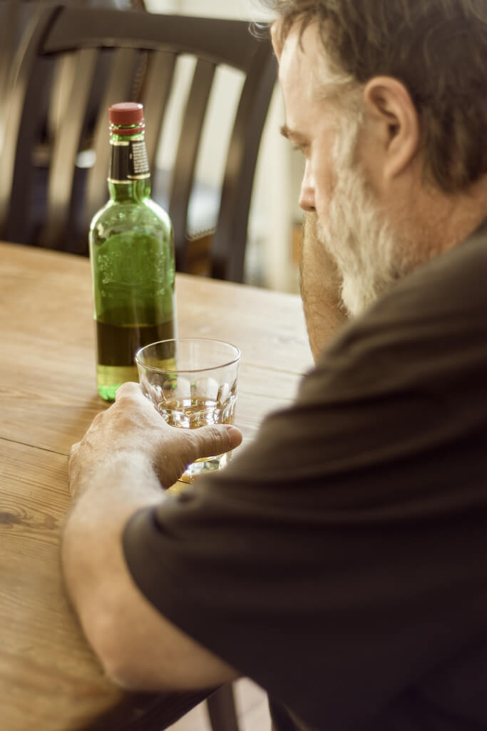 quitting-drinking-cold-turkey-the-hazards-of-alcohol-withdrawal